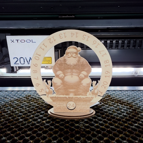 [Laser cut and engrave] Advent Calendar for the Naughty List