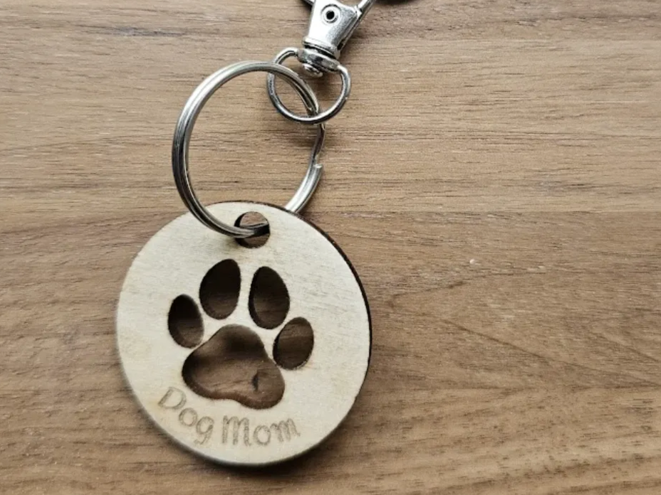 Pet Mom Keychain gift for mom idea