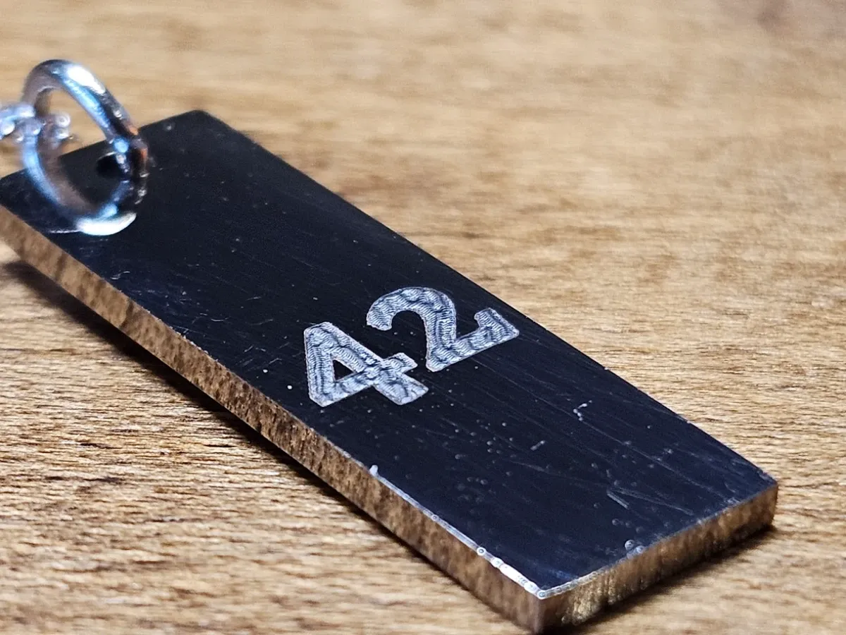 Collier pendentif gravé en acier inoxydable idée de cadeau d'anniversaire pour sa femme