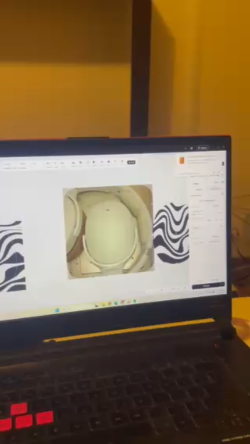 [Laser cut and engrave,Inkjet printing,Pen drawing] White wireless headphones with wavy marble pattern ear cups