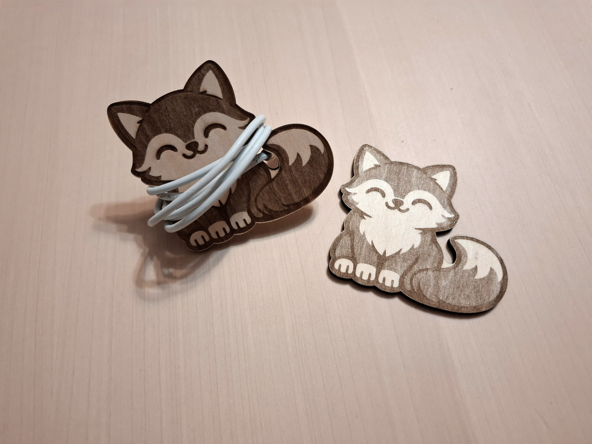 Cute wooden fox-shaped cable and earphone organizer