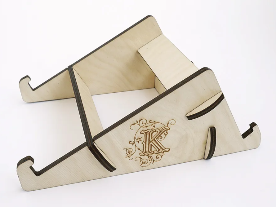 Minimalistischer Küchen-Tablet-Ständer Laser-Cut-Kochbuchständer-Idee
