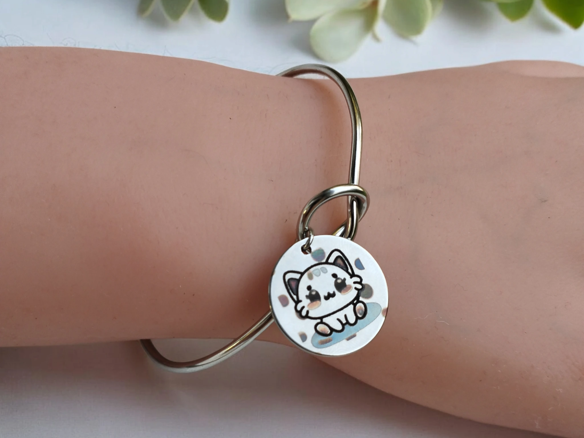 Multicolor Kitty Bracelet laser cut cat jewelry idea
